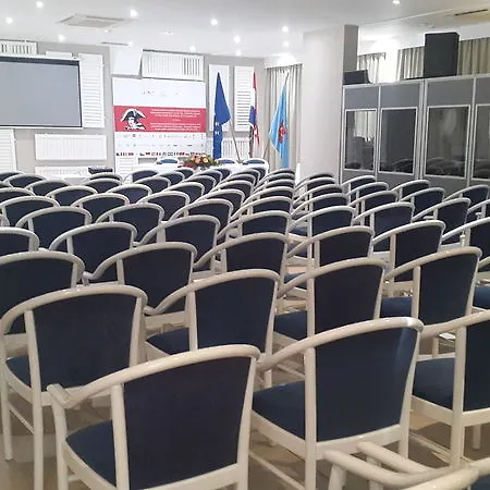 מלון Aminess Casa Bellevue אורביץ