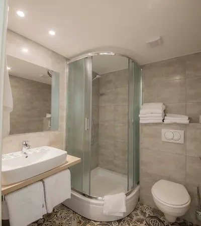 Aminess Casa Bellevue 4*