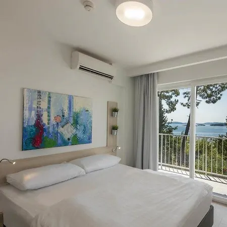 Aminess Casa Bellevue מלון 4*